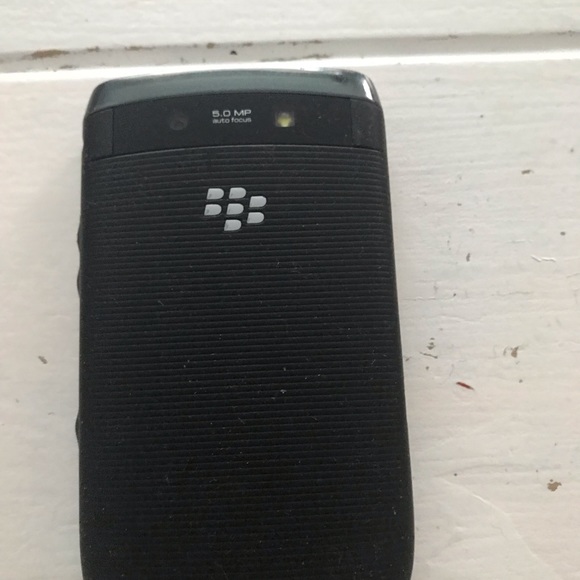 Blackberry Torch 9800. Unlocked 8/10 - Picture 8 of 10